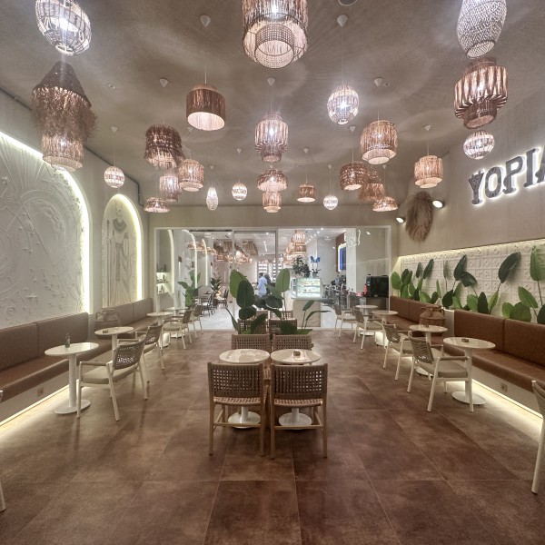 Cafe & Restoran